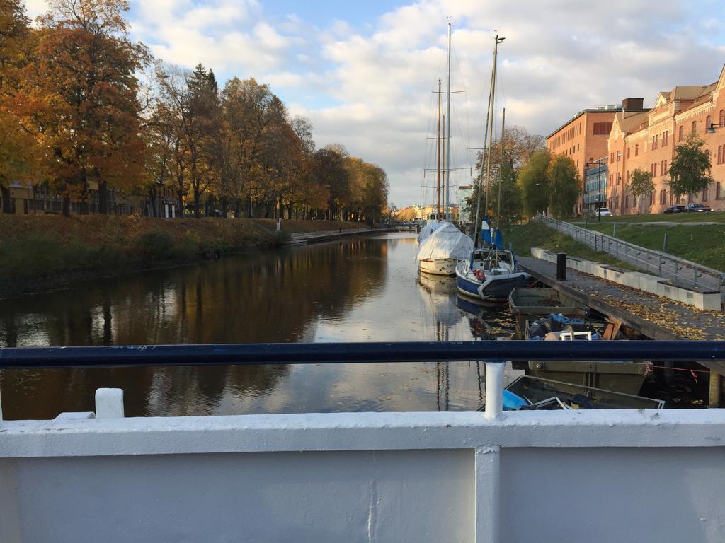 Selmas Hytt Och Salong Vandrehjem Uppsala Eksteriør billede